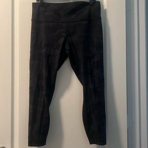 Lululemon heritage 365 camo deep coal multi size 14